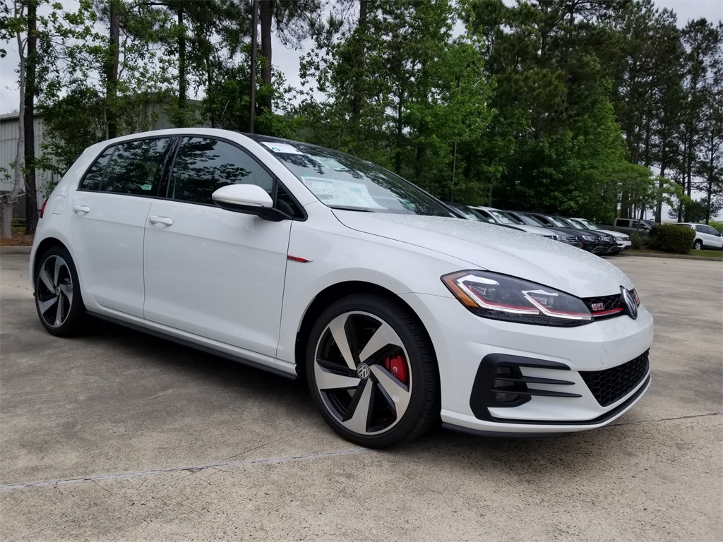 New 2019 Volkswagen Golf GTI 2.0T SE 4D Hatchback in Mandeville #13847 ...