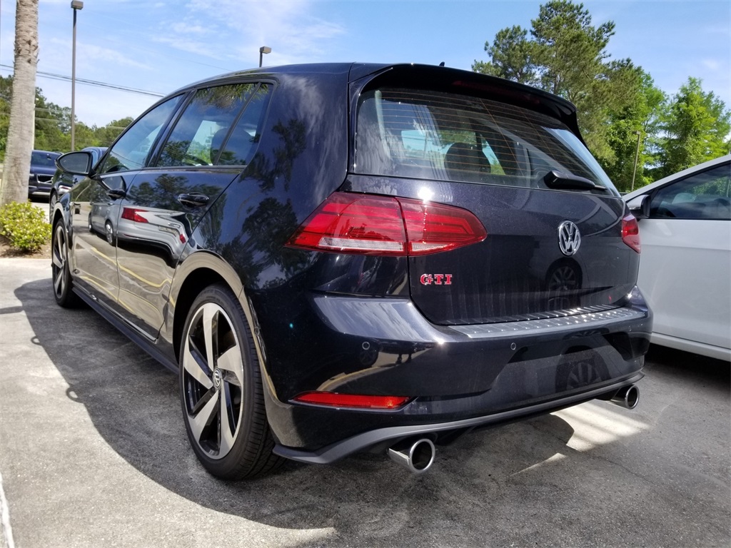 New 2019 Volkswagen Golf GTI Autobahn 4D Hatchback in